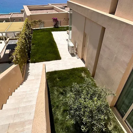 Apartment Coast Sun Kissed Terrace 1-bedroom Paljasa