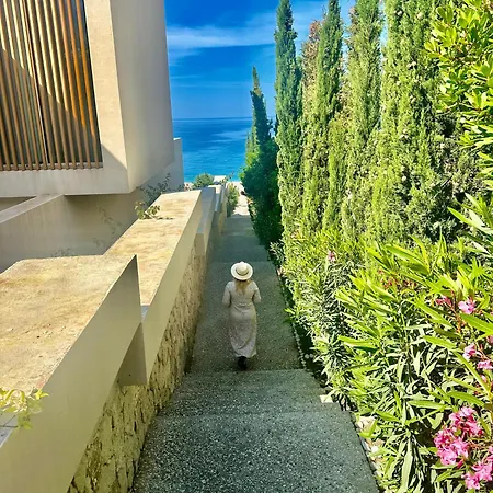Coast Sun Kissed Terrace 1-bedroom Paljasa